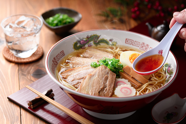 福井県立羽水高等学校のお昼時間にオレンジBOXのお弁当を提供