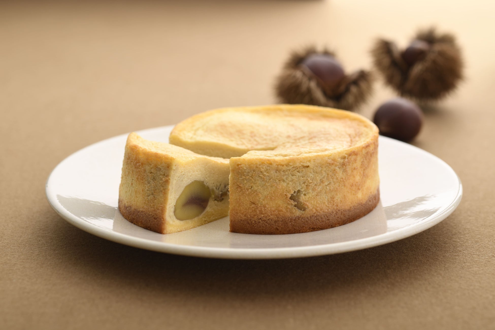 【中央・総武線 西荻窪駅 徒歩1分】1F炭火焼肉ホルモン・２Fしゃぶしゃぶの肉まみれ一軒家が移転一周年記念イベント開催