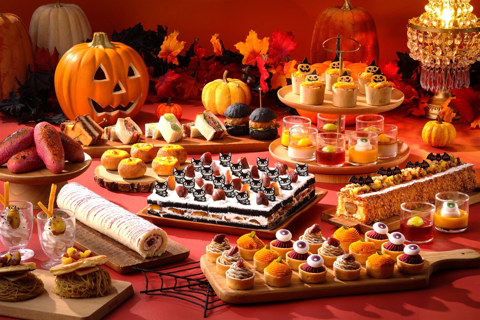 秋のごちそう大集合！食欲の秋に贈るハロウィンビュッフェが本日スタート。