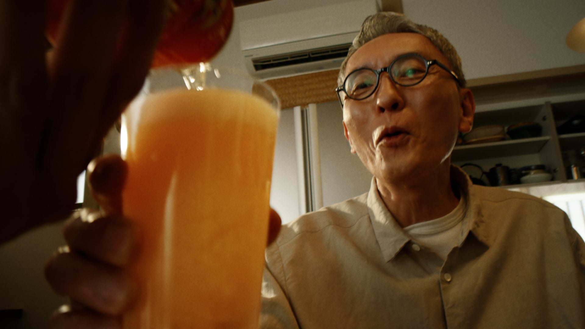 今田美桜さん”陸“への愛が溢れ、「なんで限定なの?」と嘆く!?特別カット公開 「キリンウイスキー 陸」新CM「陸ハイボール、限定発売」篇 10月2日(木)よりWEBにて公開