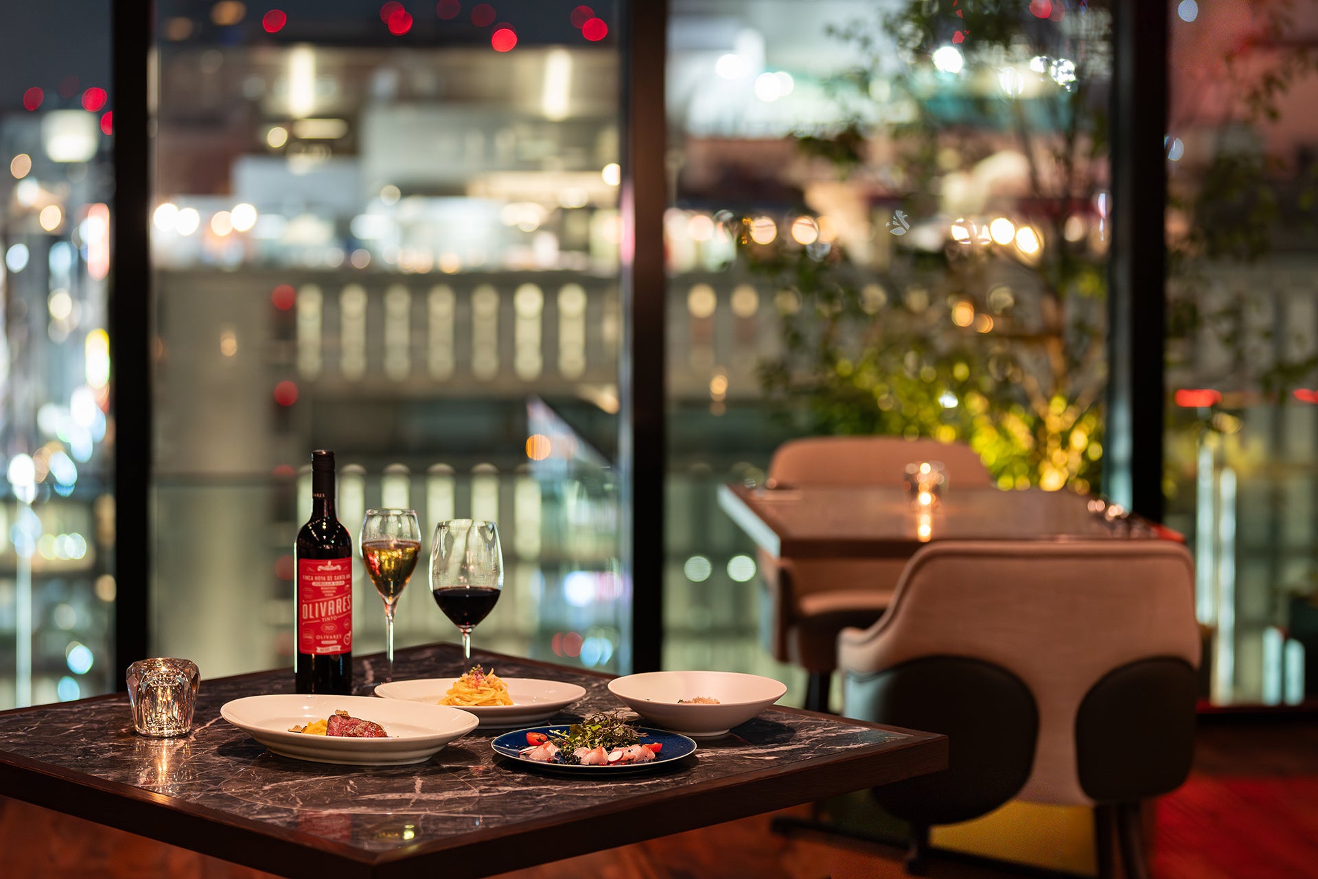 芸術作品を一皿に映しこんだ「浮世絵を味わう」美食体験。高宮庭園茶寮「秋の宵」開催