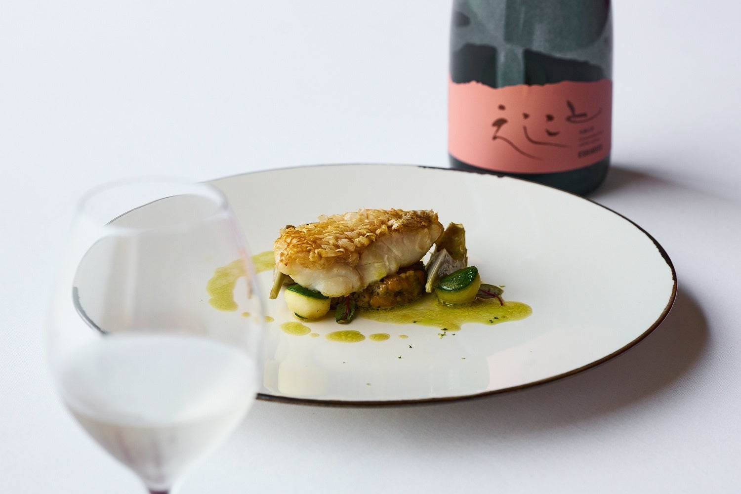 コーギーモチーフの焼き菓子で人気のテッテ コーヒーアンドベイクよりグルテンフリーの「ハロウィンクッキー缶」登場！