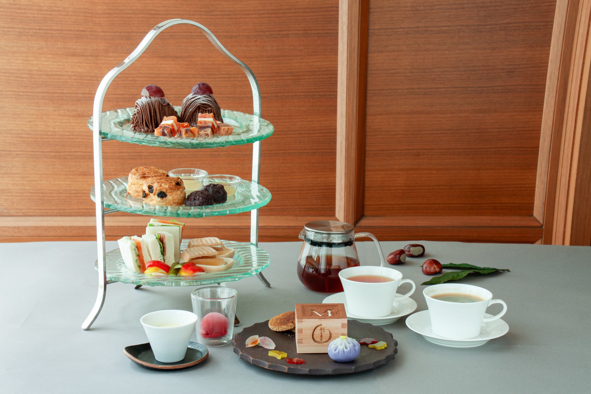 「カカオ・サポート基金」で約8,000本のカカオの苗木を産地へ寄贈