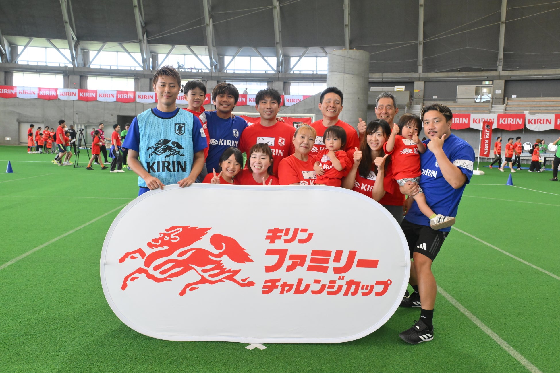 【咲テイスティンググラス】マスターオブウイスキーの称号を持つ静谷和典による国産ハンドメイドのオリジナルグラスが６脚セットにて発売！発売から約2年で累計6000脚の販売を達成！