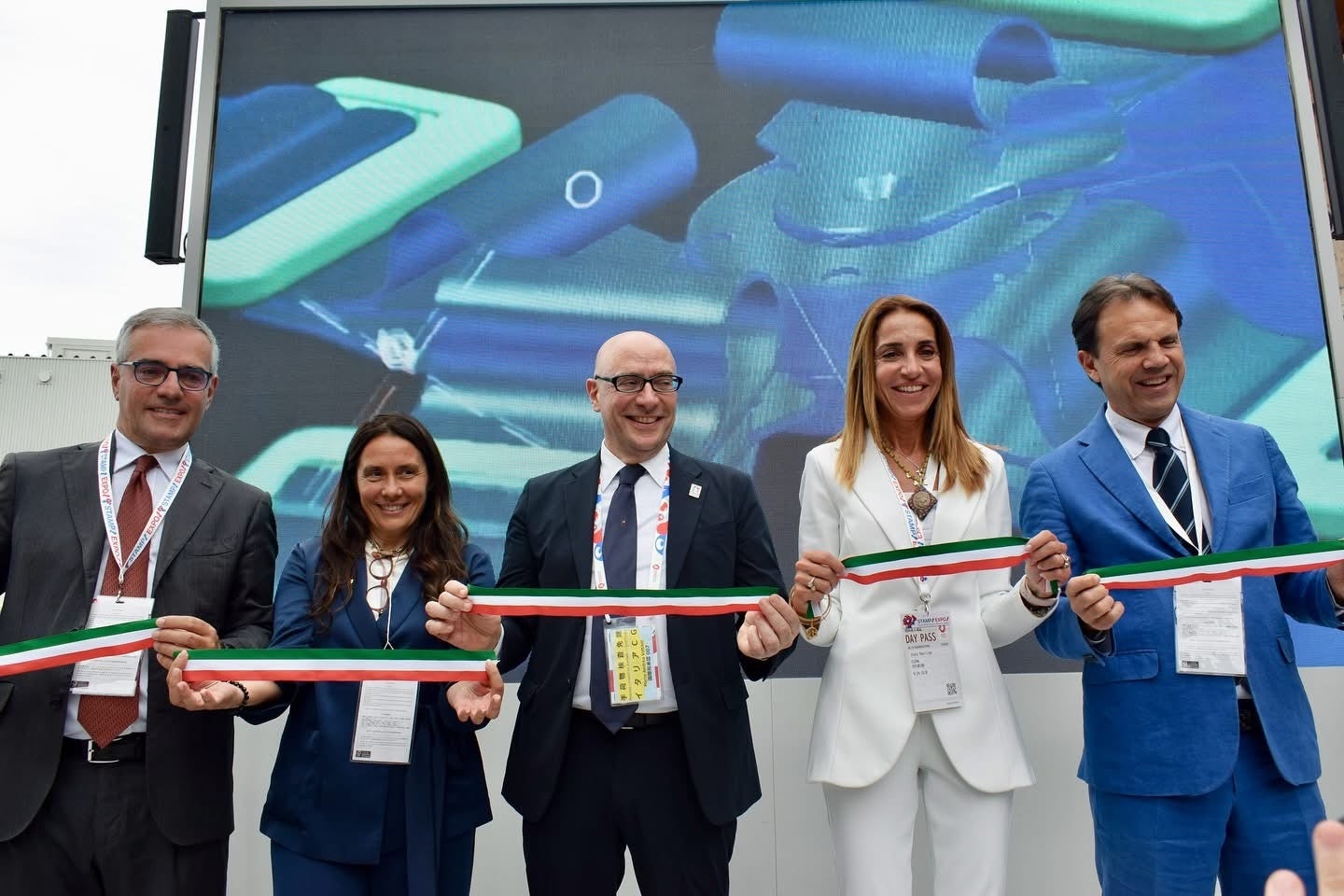 さぼてん自慢の国産銘柄豚シリーズ。乳酸菌で育った「千葉県産熟成マーガレットポークロースかつ御膳」を10月6日(月)から期間限定で販売開始