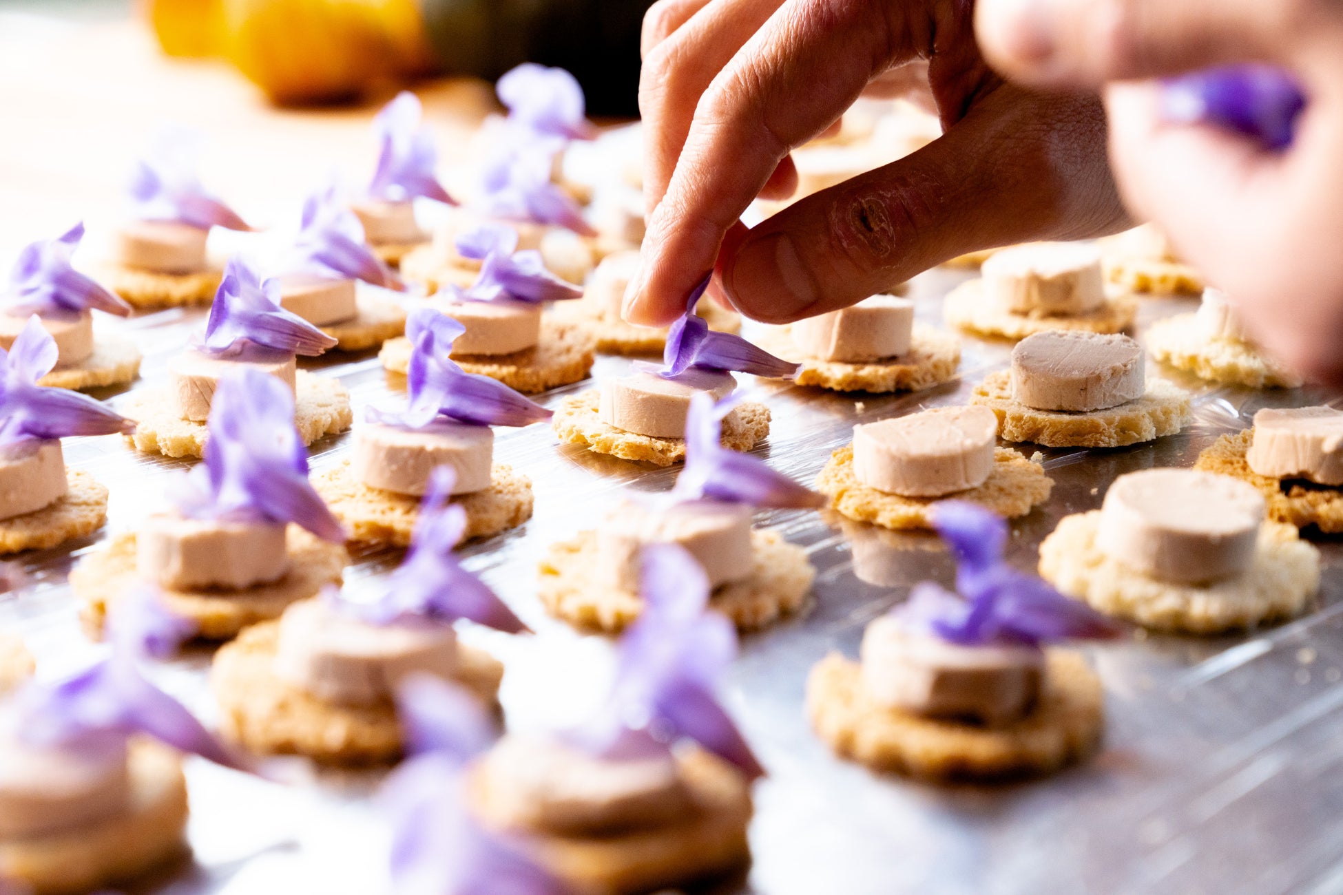 かつ波奈、「HANZO 自動発注」を導入