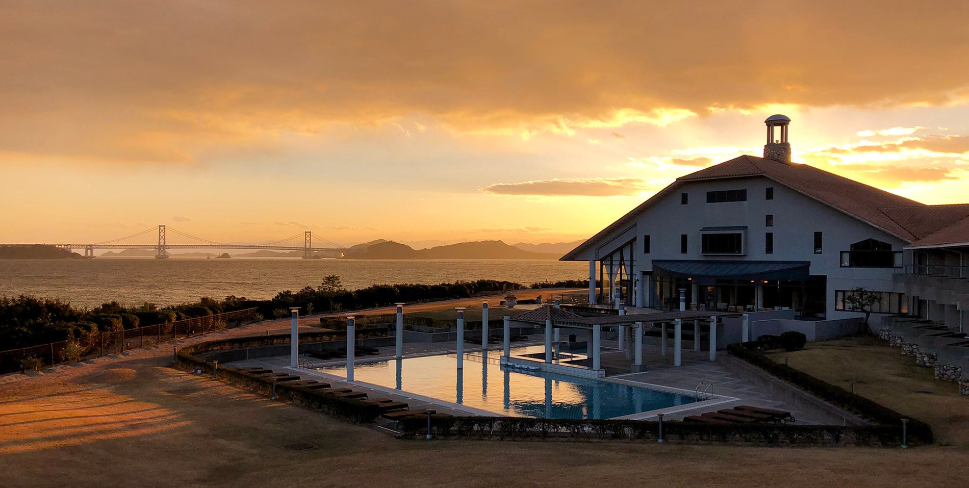 グランド ハイアット 福岡｜クリスマスケーキ＆テイクアウトフード 2025