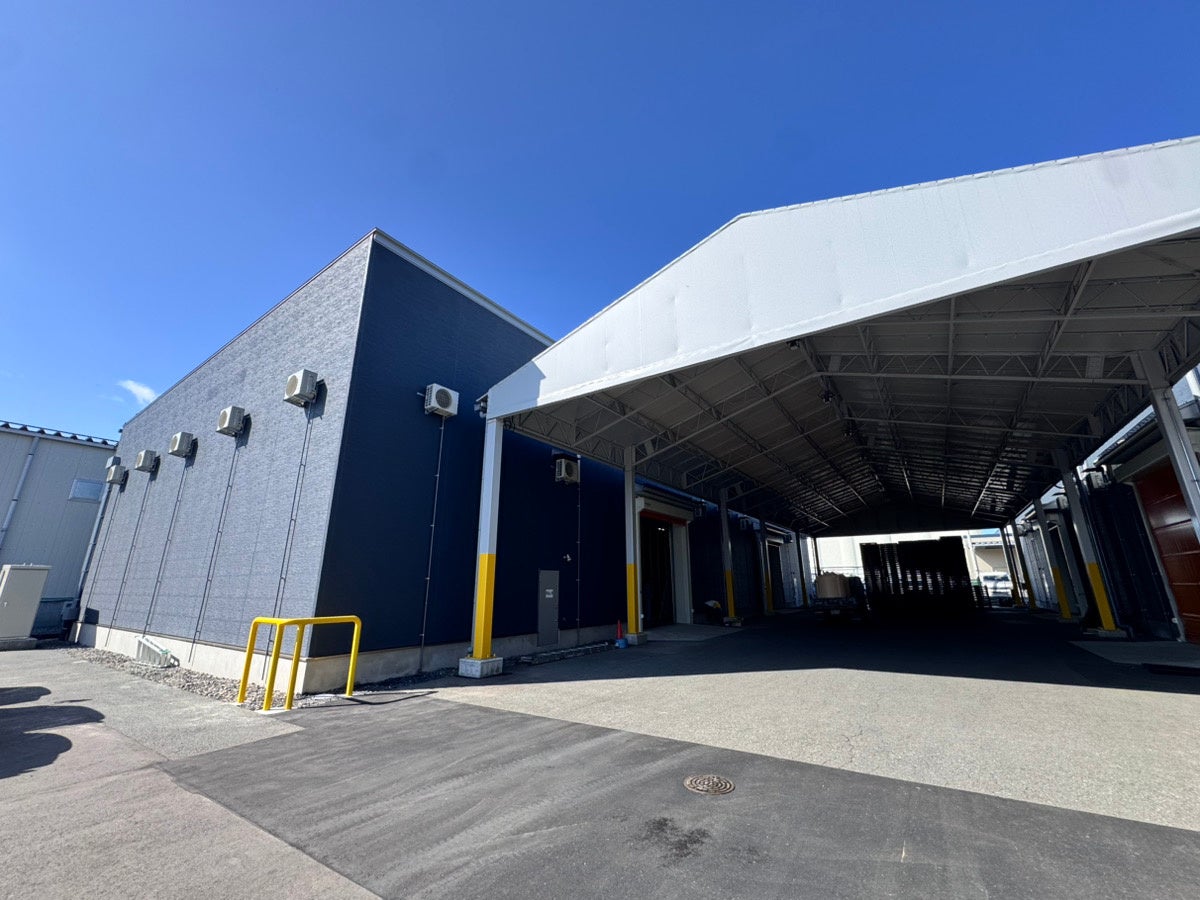 MONGOL800主催フェスとの強力コラボも決定！『パチパチパニック』が大胆なパッケージリニューアルで新章突入！！