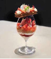 UCCとトヨタ、クラウン70周年を記念し、クラウン4車種をイメージしたオリジナルの水素焙煎コーヒーを共同開発。クラウン専門店THE CROWNで10月7日より順次提供・販売