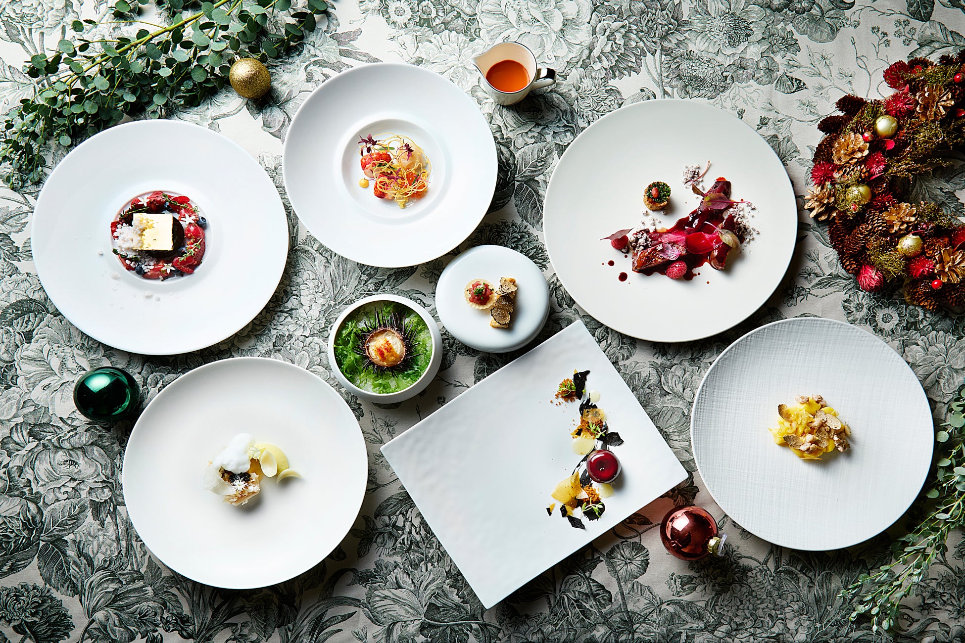 ニューノスタルジーな名古屋喫茶「喫茶 ボン・ヴォヤージュ」名古屋駅中央コンコースに復活！