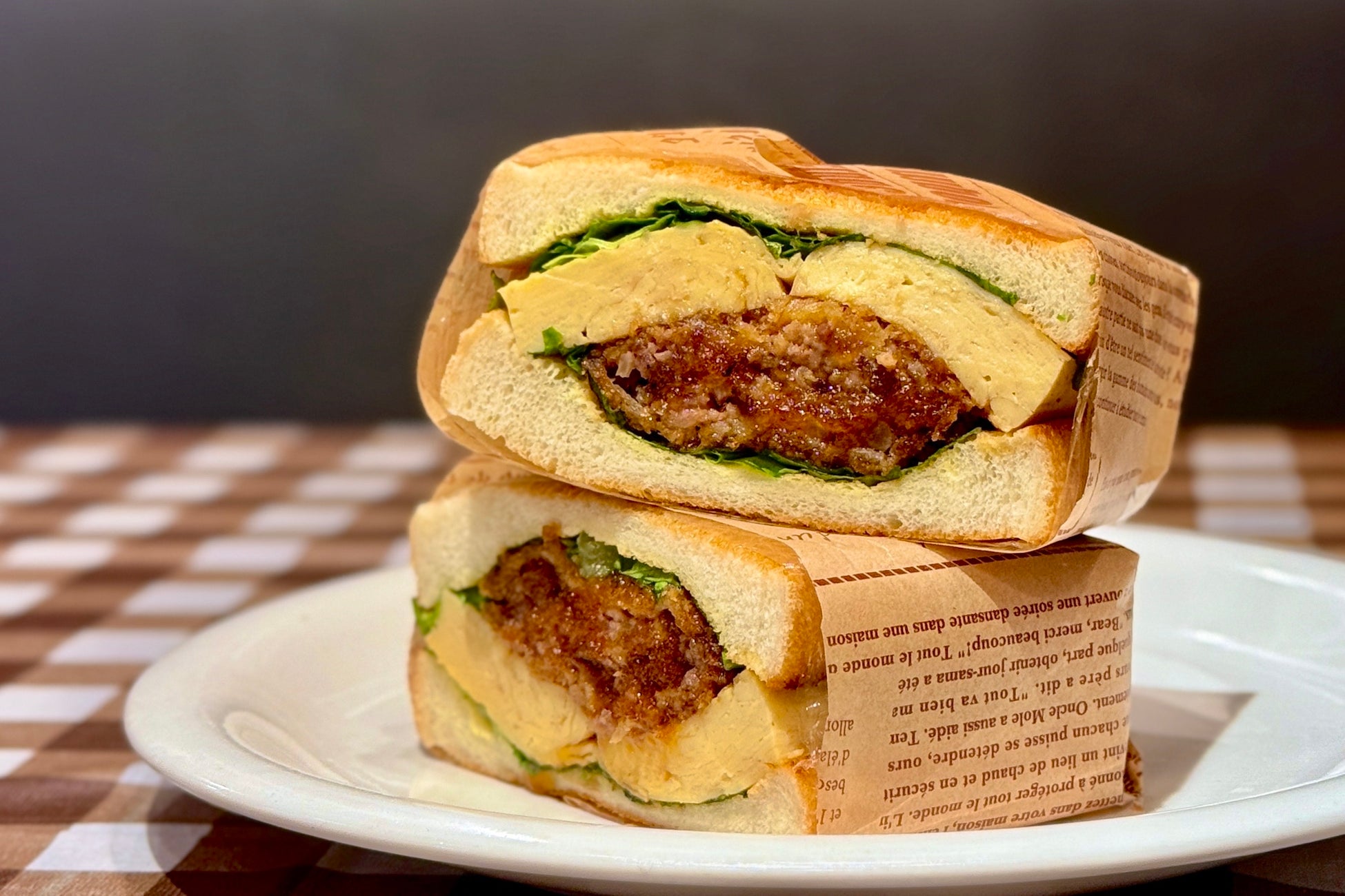 クリスマスリースに見立てたモンブランや、真っ白な苺を包んだ「ドーム型ケーキ」など、2025年クリスマスケーキ全5種のご予約を11月5日(水)より受付開始