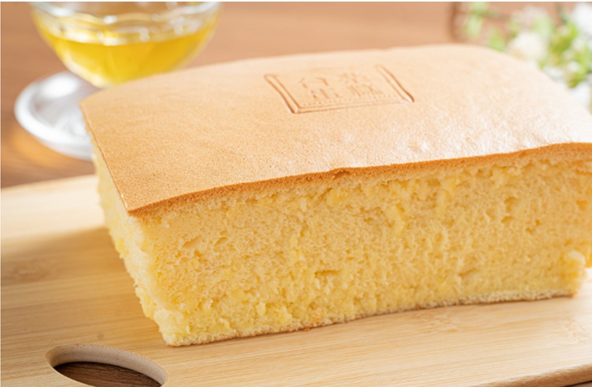 サンタやスノーマン・トナカイ・ツリーなどクリスマスモチーフを取り入れたホリデースイーツ『ハピネスクリスマス アフタヌーンティー』