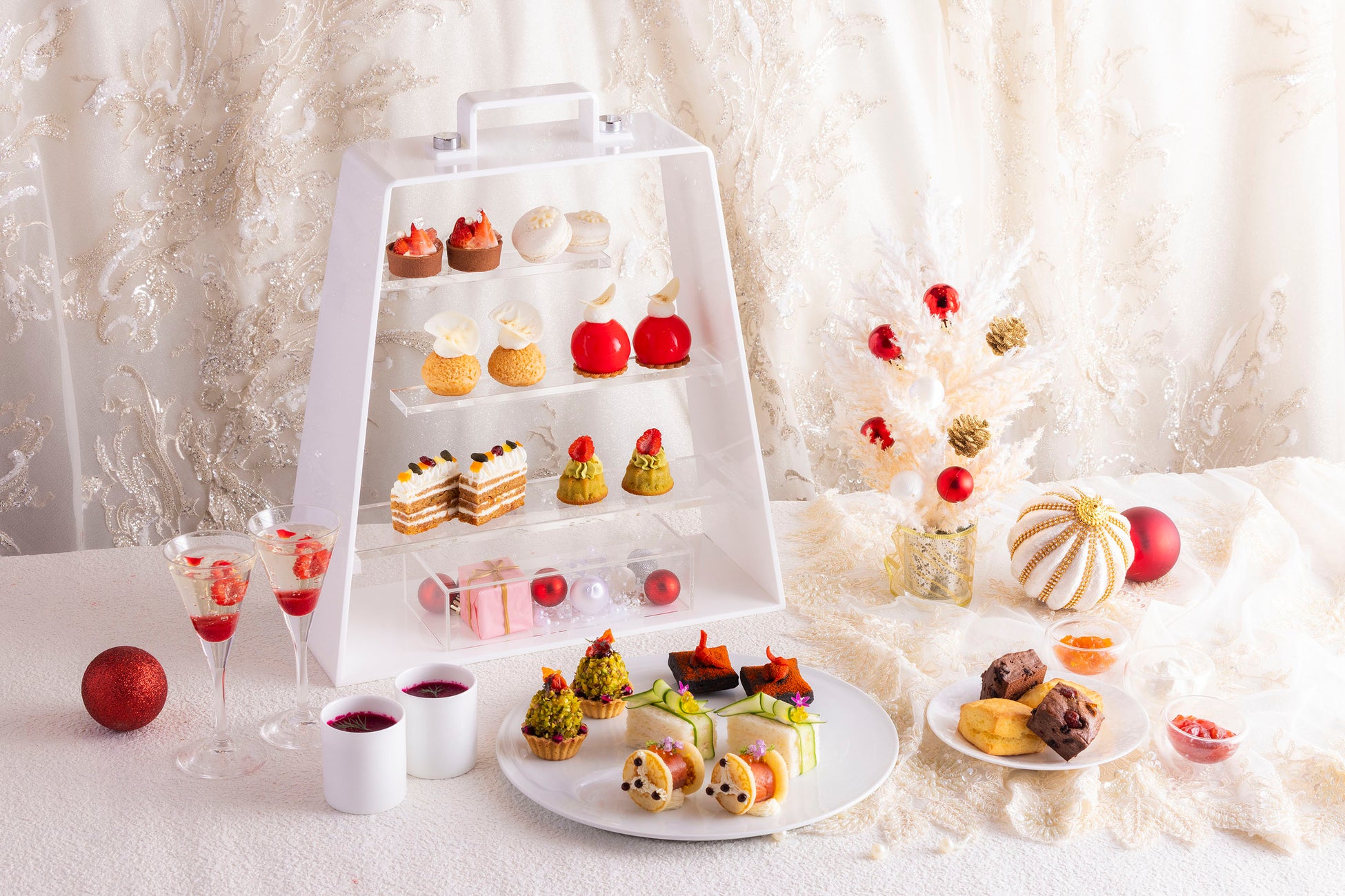 【リーガロイヤルホテル京都】『深まる秋色に染まる、ラウンジスイーツ』 販売