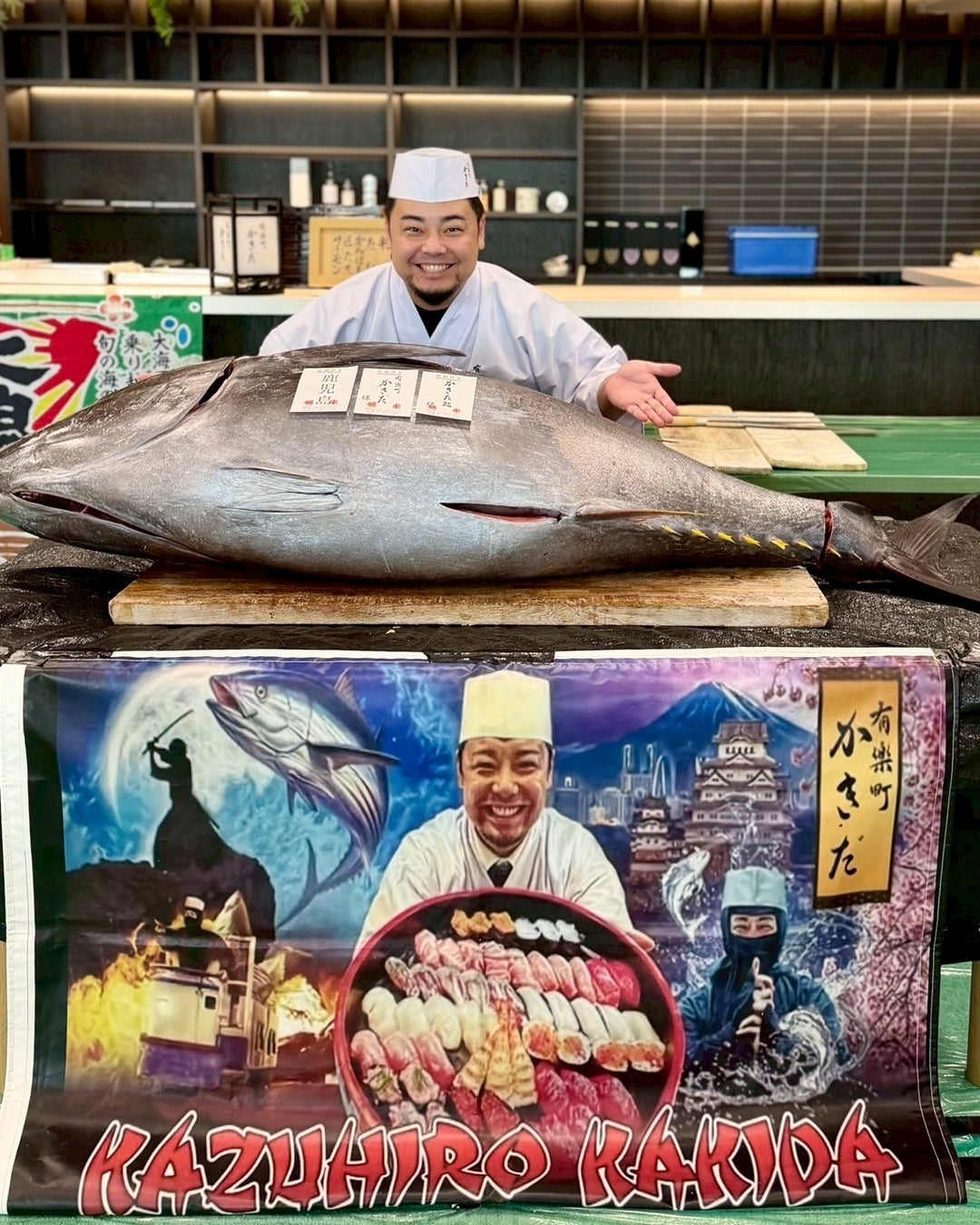 高輪ゲートウェイ駅を見おろす「MAISON CLASSIC SALON」、ハロウィン限定で『かぼちゃと紅茶のパリ・ブレスト』登場