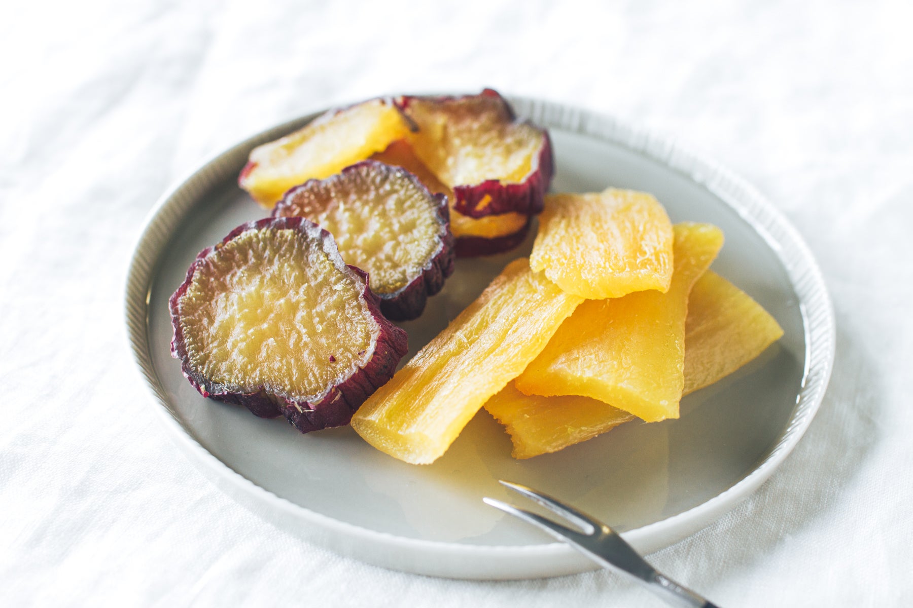 包んで味わう新領域へ ― 焼肉スタミナ山、グランドメニューを “巻き焼肉” スタイルへ一新