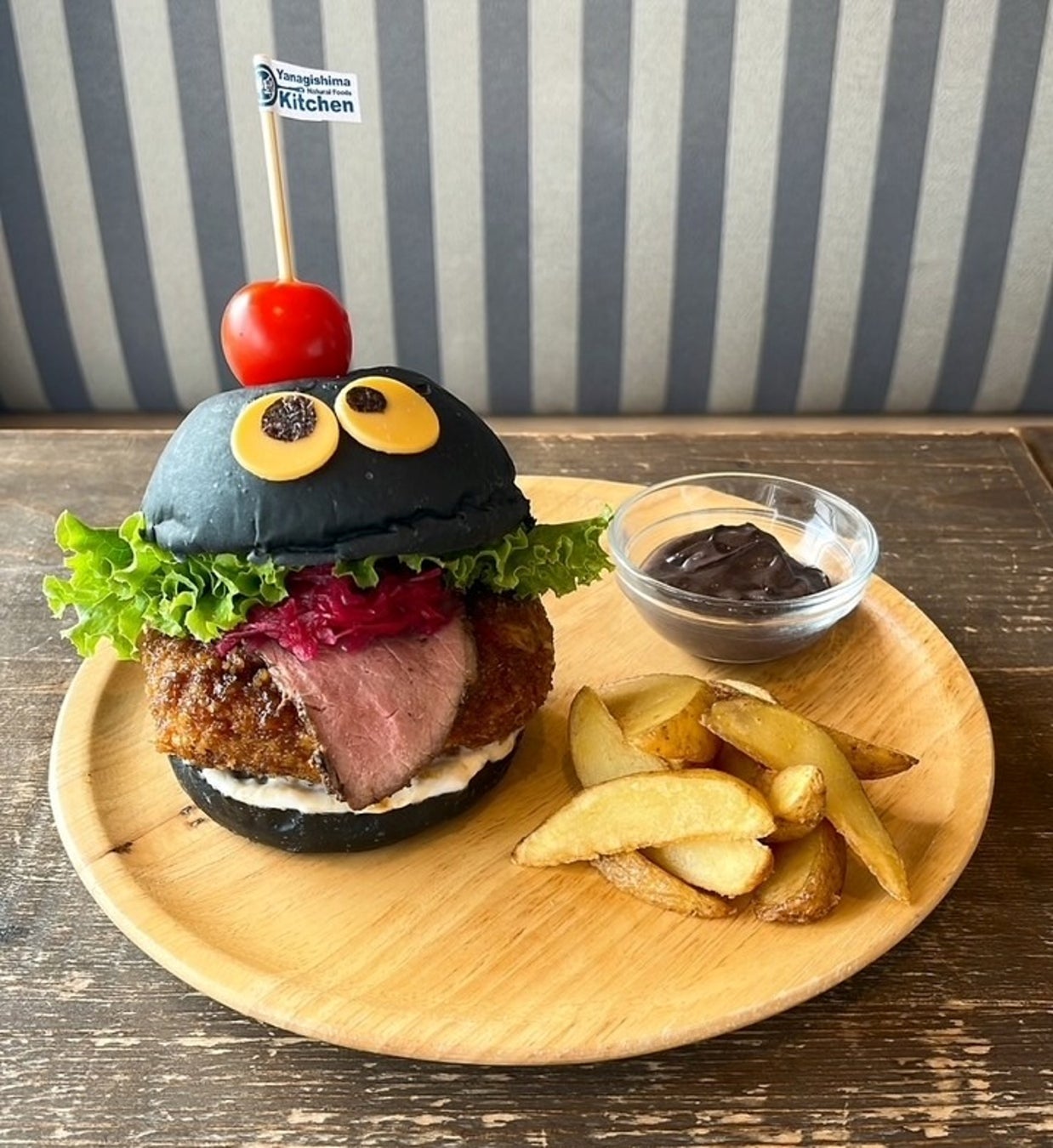 『ハロウィンナイトイベント with ANNA SUI』開催決定!限定ノベルティや指定ドレスコードでカクテルプレゼントのスペシャルイベント