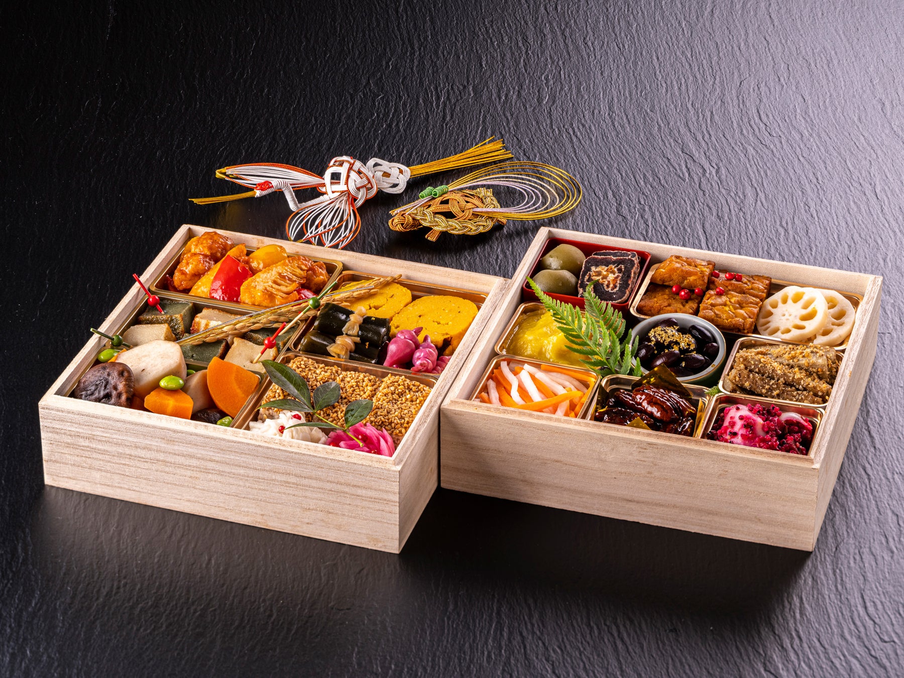 【焼き鳥 串くら 京都・御池】『令和8年 串くらのおせち』オンライン予約販売を10月15日(水)から開始いたします。