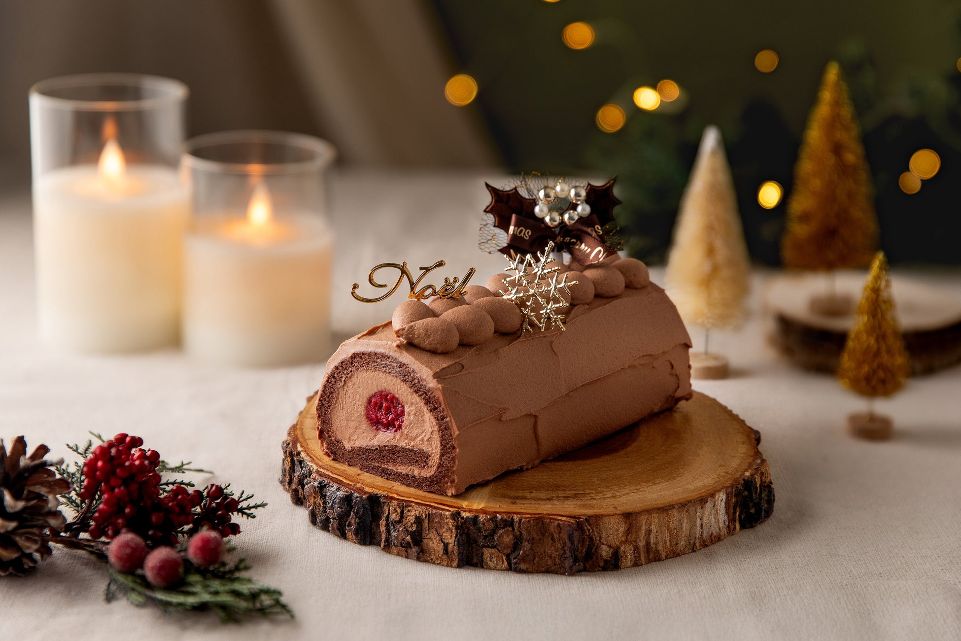 クラセアスール・メヒコが「死者の日」を祝う限定品シリーズ最後のボトルを発表。クラセアスール・テキーラ・死者の日 2025年エディション ”メモリー”（Recuerdos） 10月15日（水）公開！