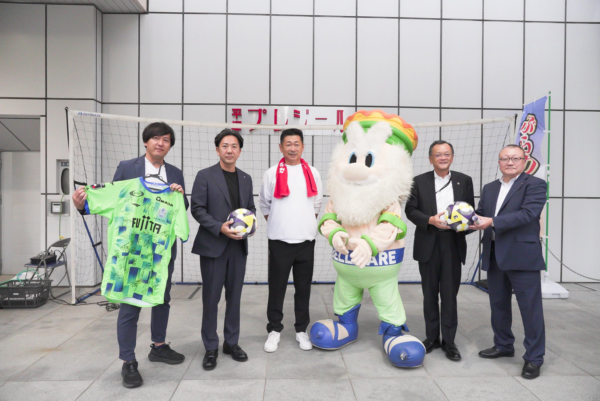 馬肉酒場でサテ!?まさかの“インドネシア屋台グルメ”解禁!【大衆馬肉酒場 馬王 堺筋本町店】