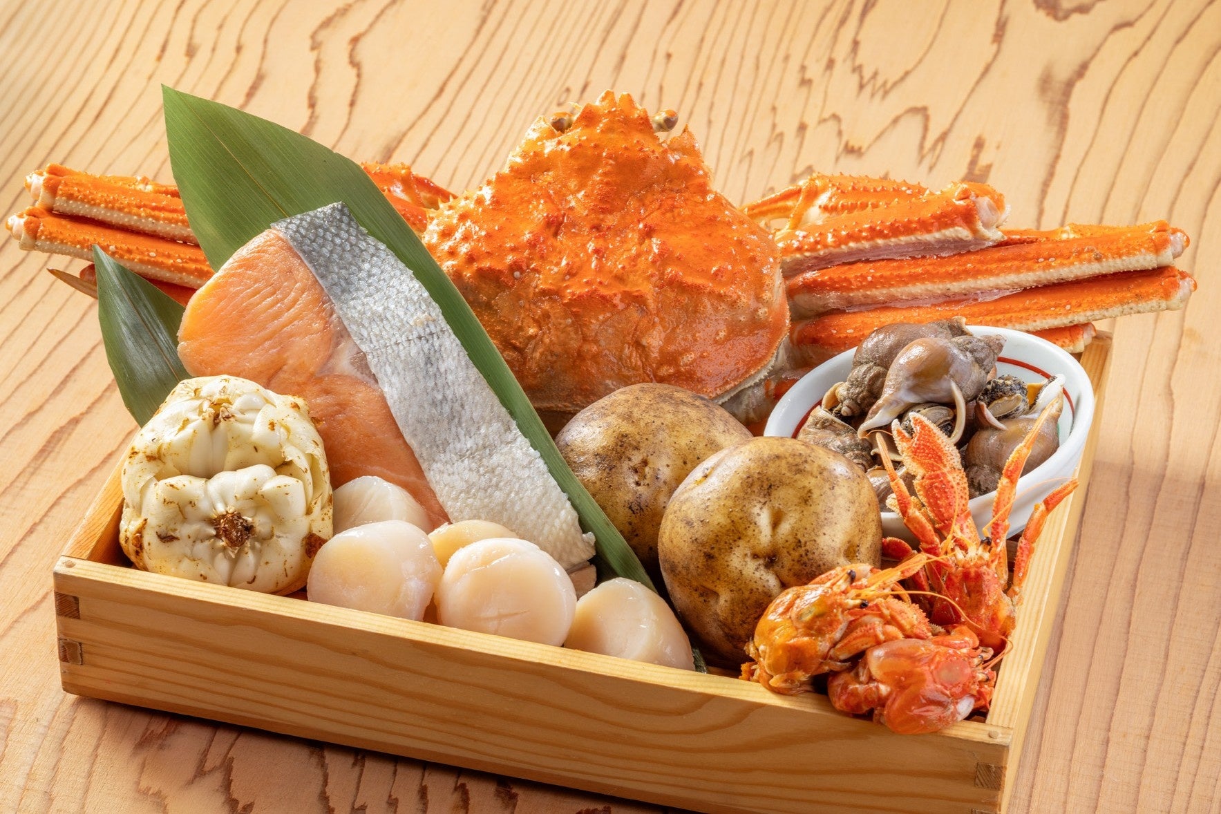 【2025年度グッドデザイン賞 受賞】中央区佃の飲食店「喫茶と居酒 anata」