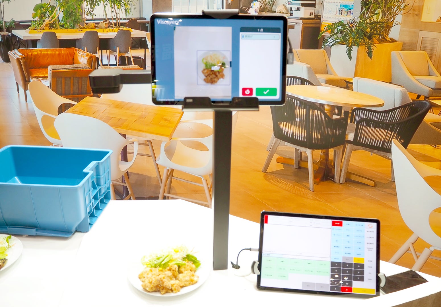 デックス東京ビーチ、「お台場たこ焼きミュージアム 15周年祭」「台場一丁目商店街 昭和100年祭」2025年11月1日(土)〜11月30日(日)の期間限定で開催