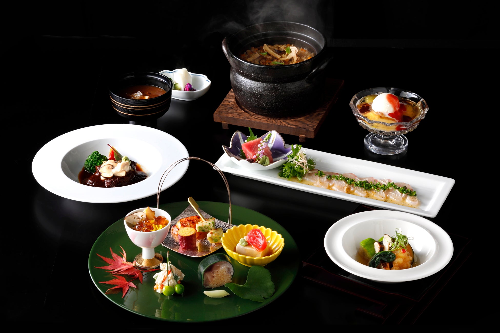 ステーキレストラン『BLT STEAK GINZA』にて期間限定「HALLOWEEN COURSE」「CHRISTMAS COURSE」予約受付開始