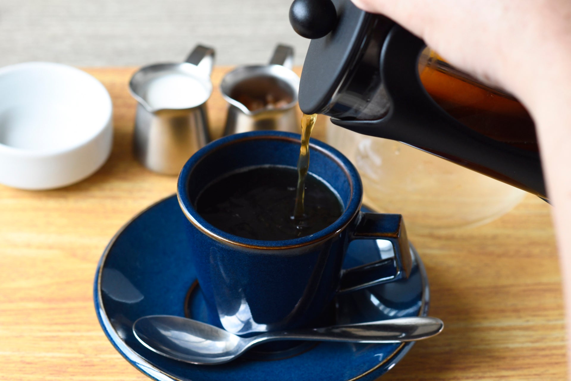 両毛線沿線のワインと食を車内で楽しめる特別列車を運行します！