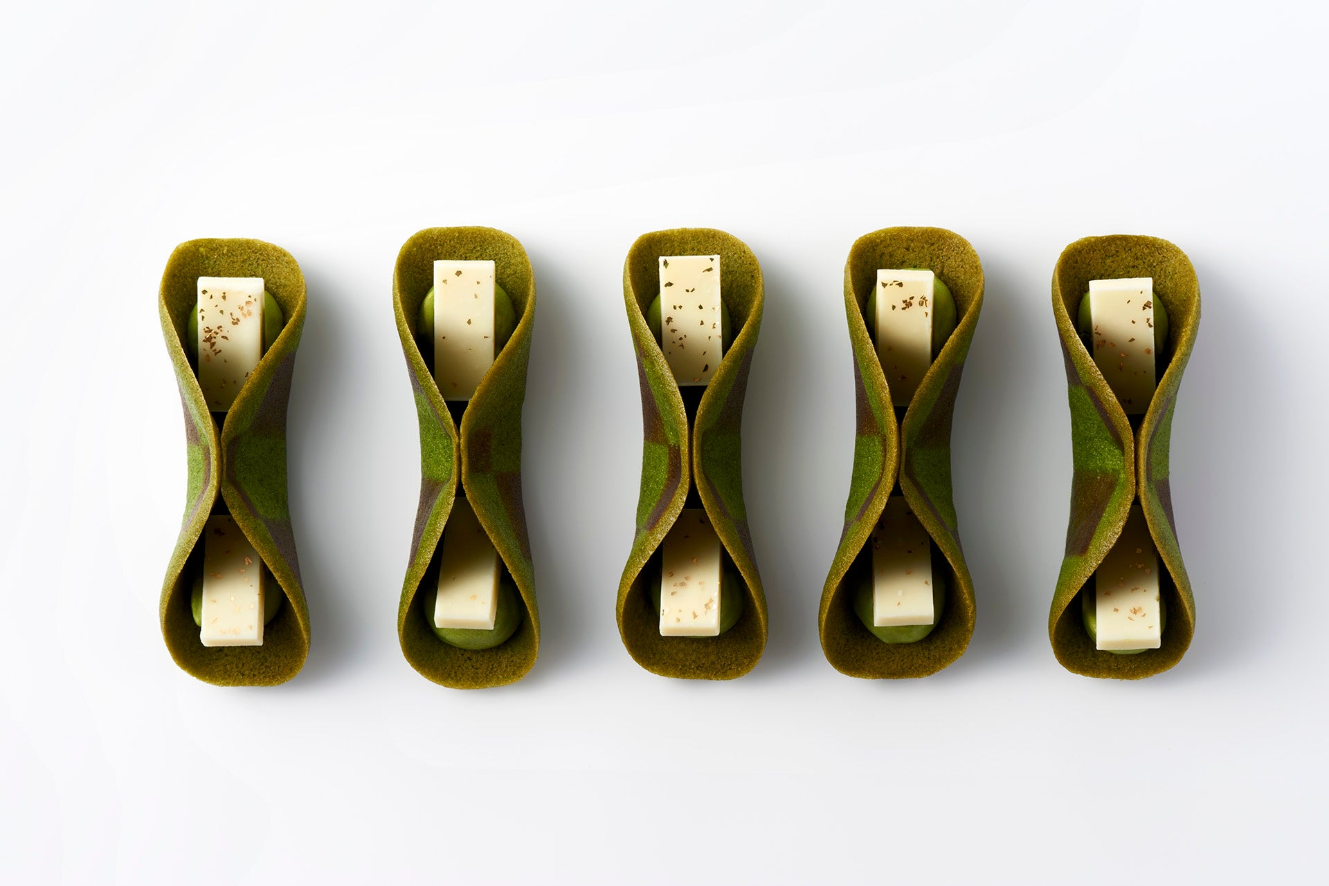 ＜オークウッドプレミア東京＞ 東京駅至近の上質なホテル＆サービスレジデンス、フランスの名門「ペリエ ジュエ」とコラボレーション ―ソイ・トリロジー アフタヌーンティー＆アニバーサリー宿泊プラン ―