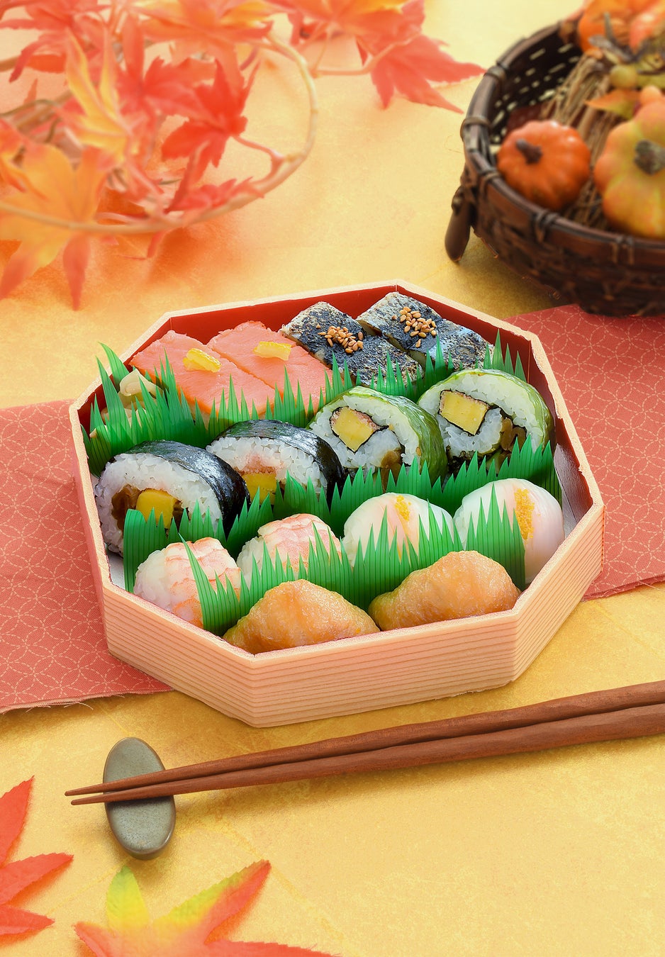 『Dead by Daylight』×DiCE コラボカフェ第4弾が11月3日(月)より開催決定!怖くて可愛いメニュー&グッズが盛りだくさん!謎解きにも挑戦して、フロントにある発電機を通電させよう!