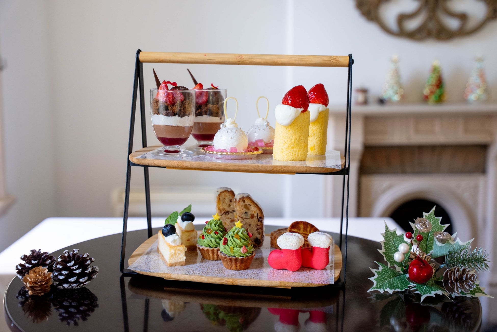 【新宿プリンスホテル】昨年超えの13種チーズとサステナブルな新メニューで贈る、心温まる冬の美食体験「ディナーブッフェ ビストロ×とろけるチーズ」を販売