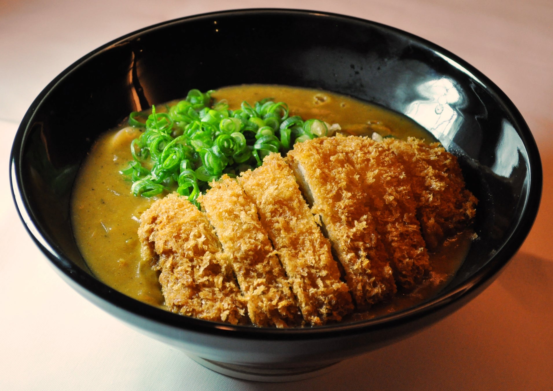 【スイーツの街・自由が丘に新名所】”幻のレモンケーキ”東京初上陸!開店前から行列『パール洋菓子店 自由が丘』10月18日(土)10:00グランドオープン!