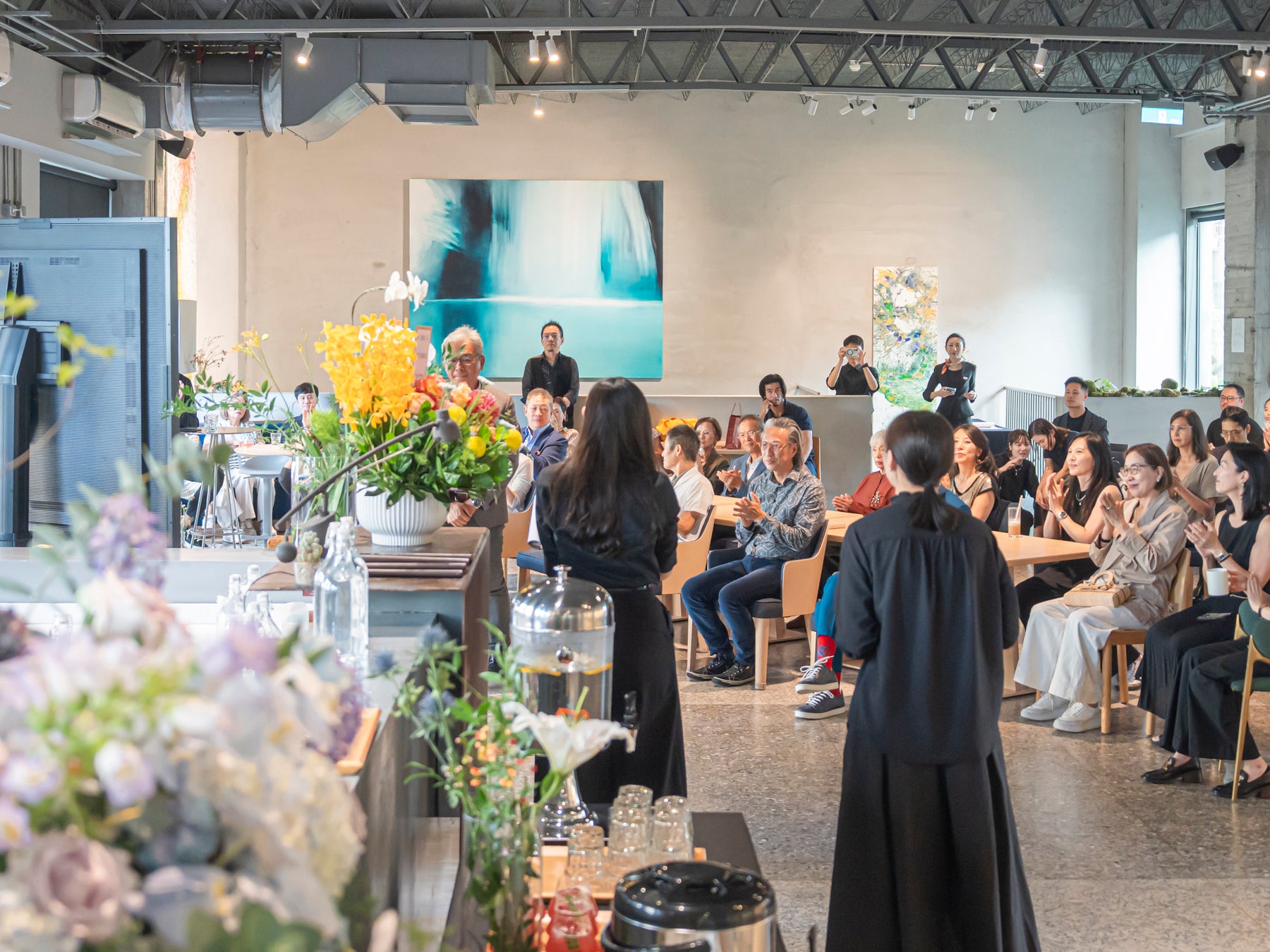 オカムラ食品工業 新TVCM「青森から世界へ、青森サーモン」編　青森県内にて放映開始