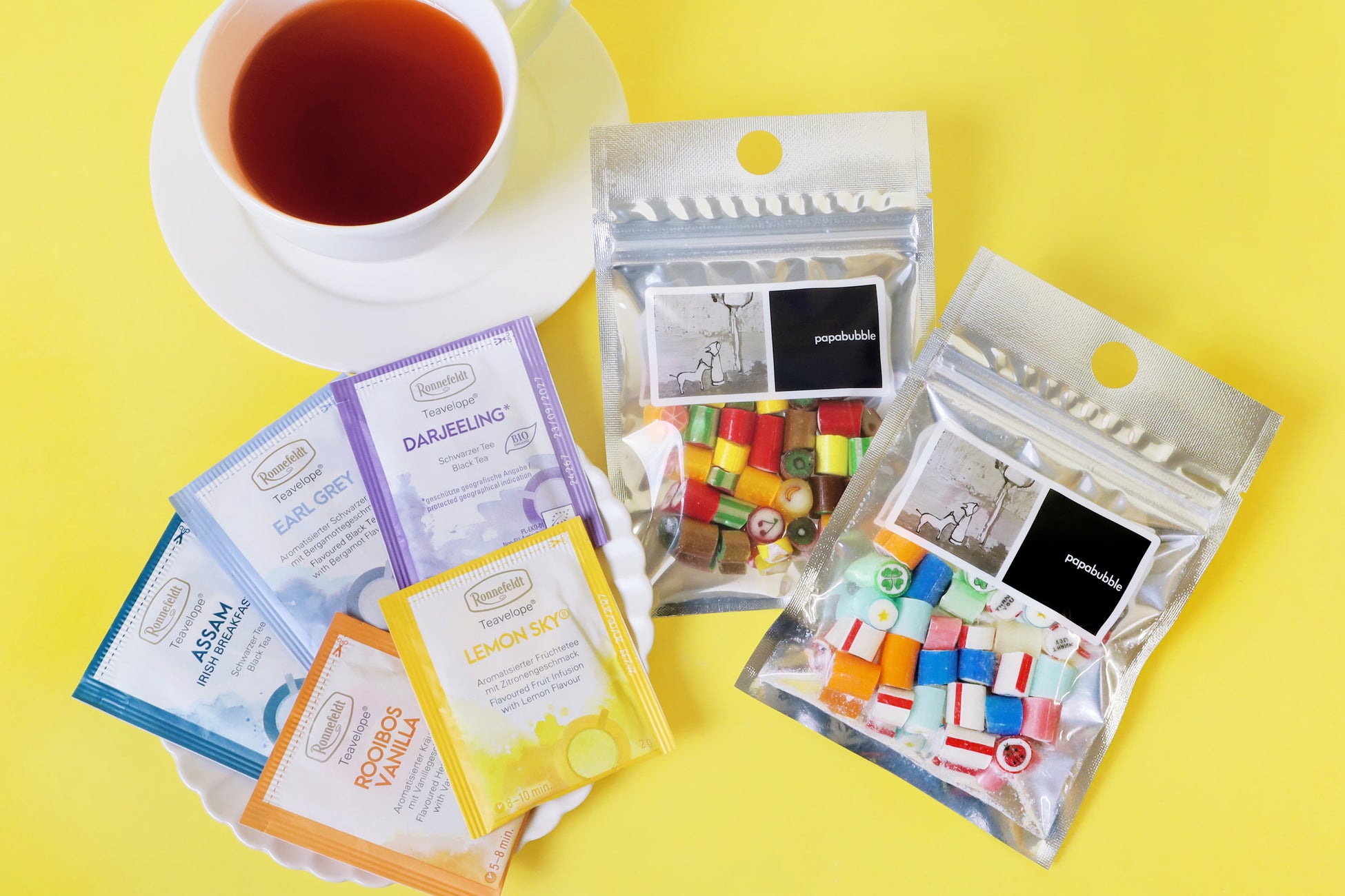 自治体観光担当者と「地元で愛される名店」をテーマにスイーツをセレクト。人気旅行ガイドブック『ことりっぷ®』とのコラボ第16弾「ことりっぷ ふんわりプチケーキ＜リディのチーズケーキ＞」など2品発売