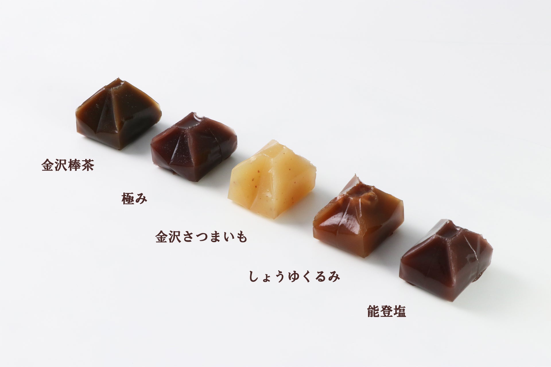 「明星 日本相撲協会監修 鶏塩ちゃんこ味うどん / 味噌ちゃんこ味ラーメン」 2025年11月3日(月) 新発売