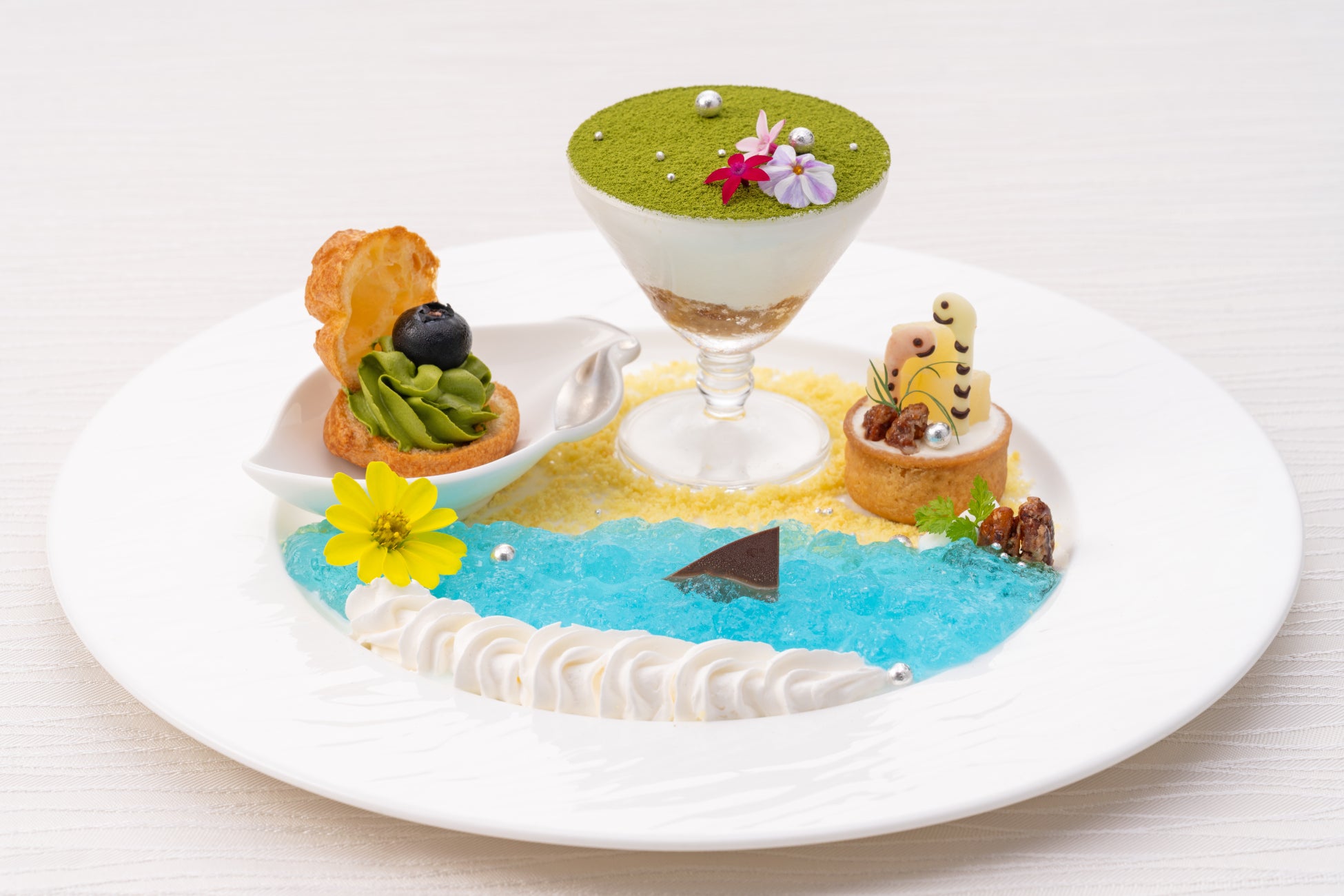 【JRタワーホテル日航札幌】白銀の季節に味わうレストランフェア「Snow & Sparkle」を11月1日より提供