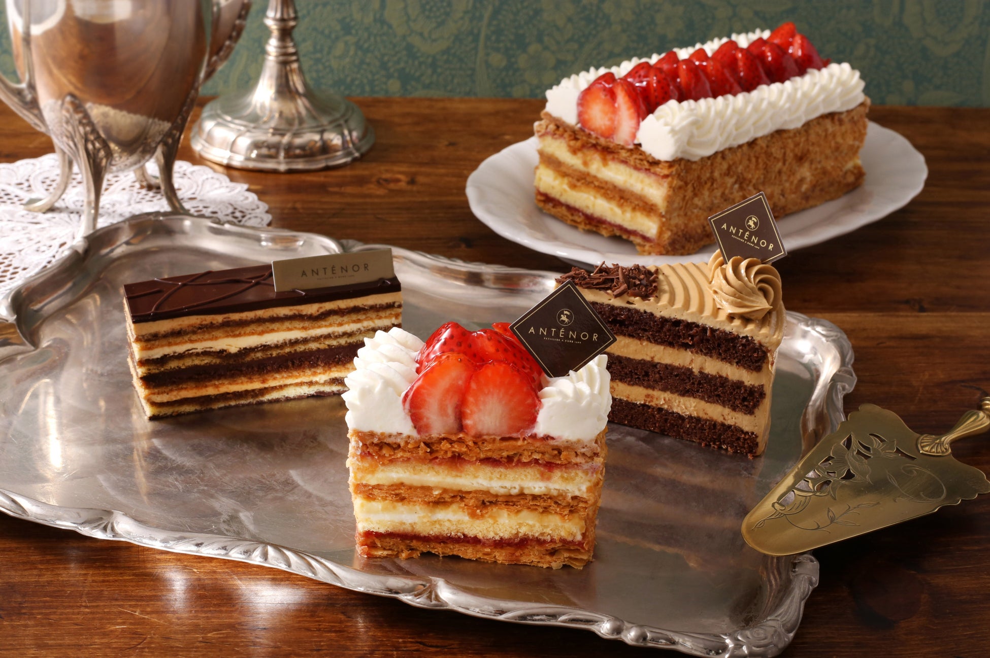 【福井県についに再上陸】毎回行列必須!代官山Candyapple 本格りんご飴を10/31〜11/4 サンドーム福井にて期間限定販売!!