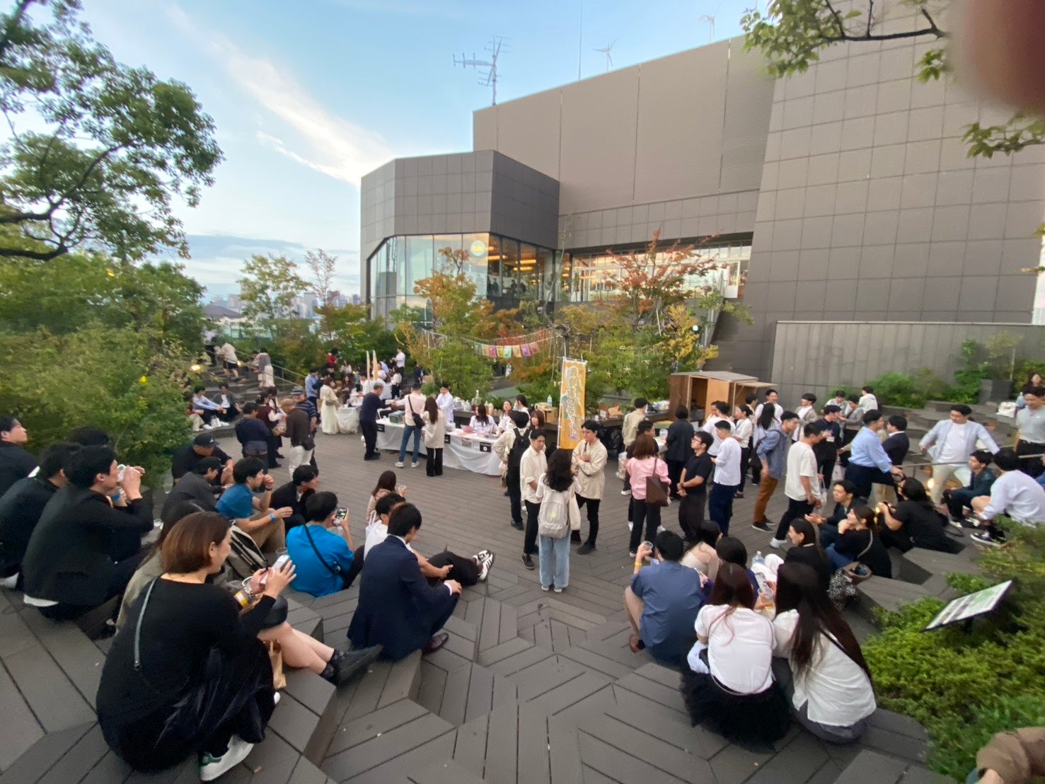 澄み渡る空気に包まれた静寂の和空間「茶寮」で楽しむ、白が映える和のアフタヌーンティーセット「Art of Plate 冬うらら」を販売【ザ・プリンス 京都宝ヶ池】