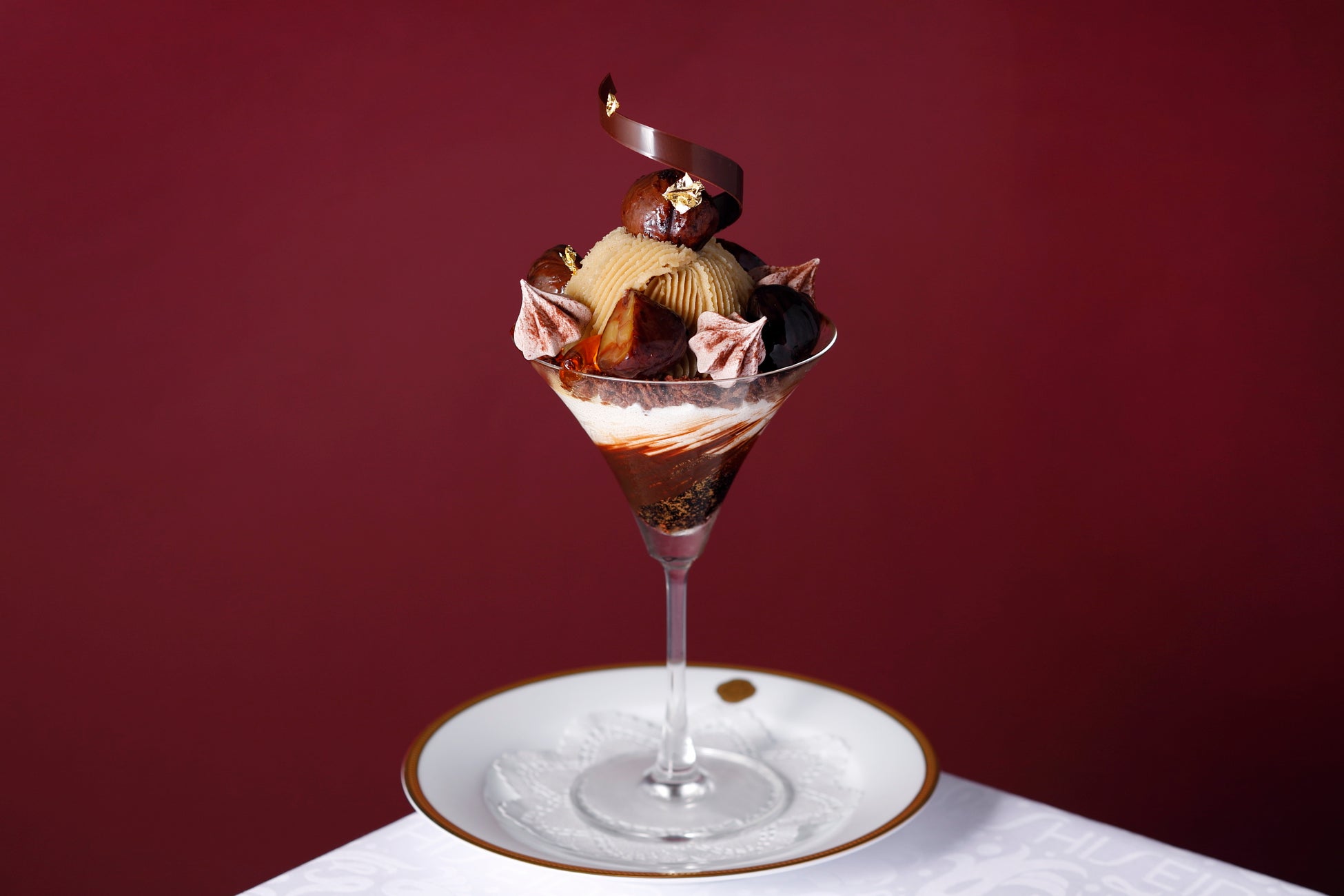 【チーズガーデン】11月1日 “紅茶の日”＆11月11日 “チーズの日”を楽しむ18日間オリジナルブレンドティー“手茶(てっさ)”✕チーズスイーツの魅力溢れる『Tea and Cheese』