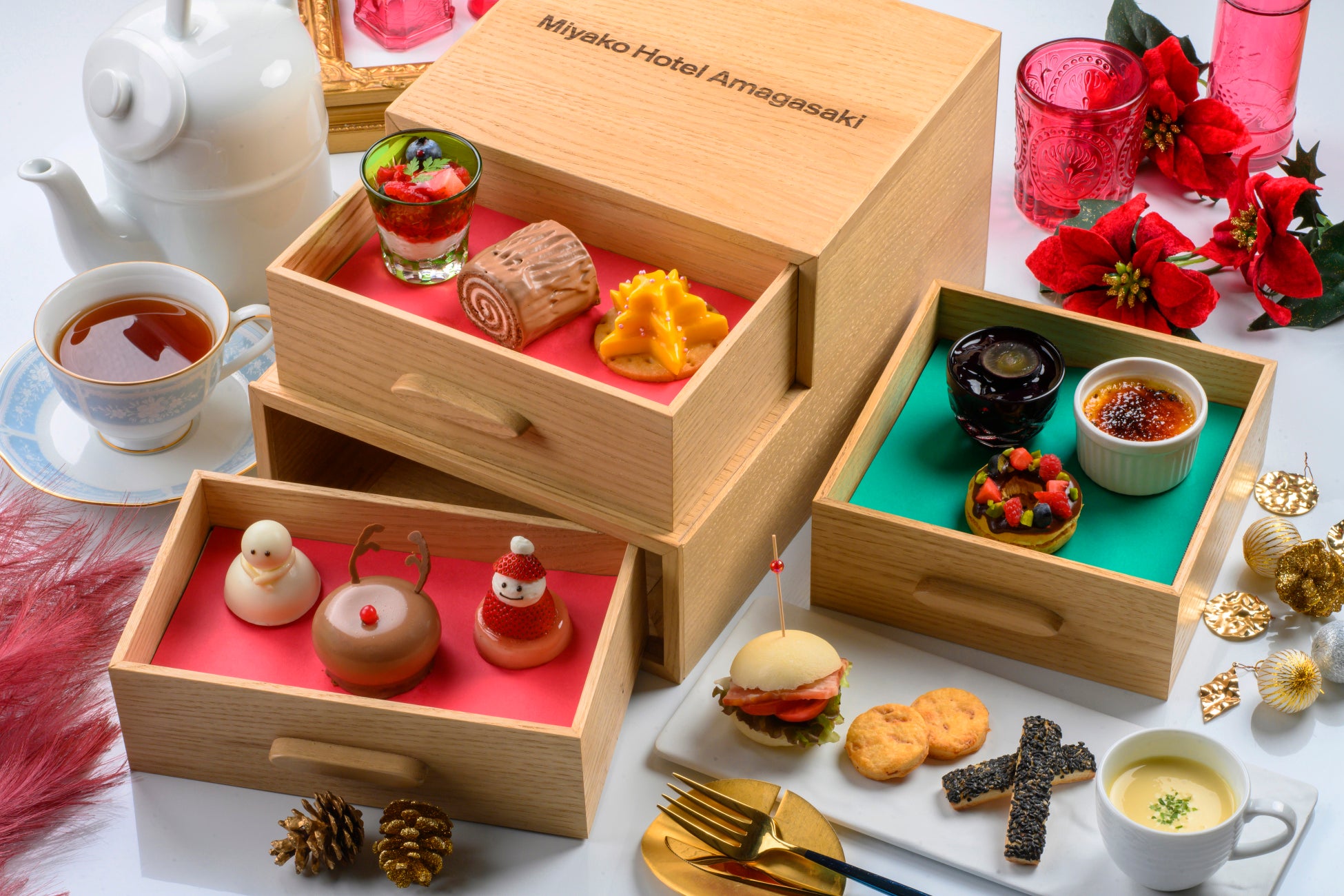 船場、地上150mで新たなステーキ体験を提供する「ウルフギャング・ステーキハウス 高輪店」の設計・施工を担当