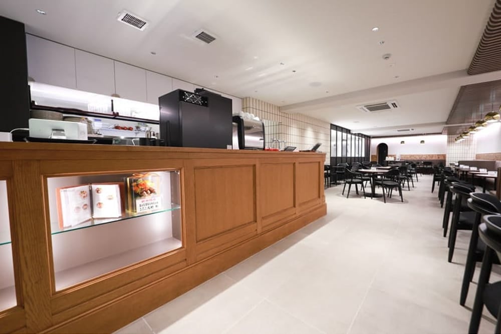 かわいくてクスっと笑える漫画が話題の『ホワイトタイガーとブラックタイガー』コラボカフェが東京・渋谷に2025年11月7日（金）より期間限定OPEN!!