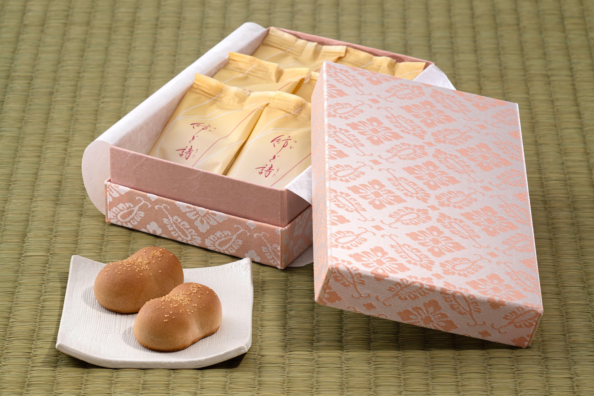 『楽天市場』2025 年冬のトレンド予測！「おうち行列飯」として『お家でアサイーボウル7パック』が紹介されました