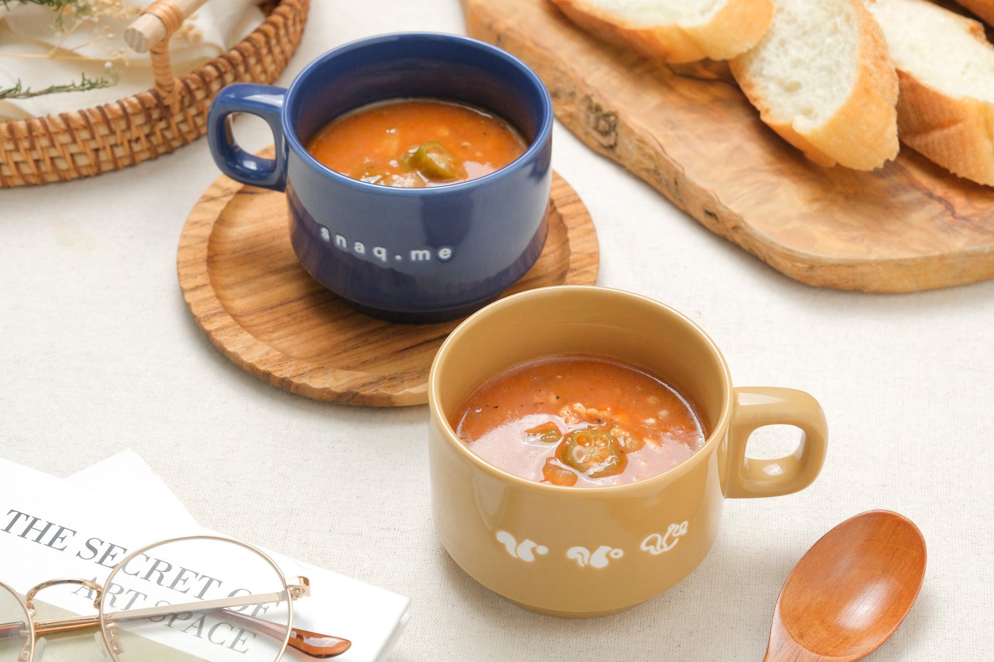 野性爆弾 くっきー！×「アウトドアスパイス ほりにし」2025年11月1日（土）コラボコレクションを発売！