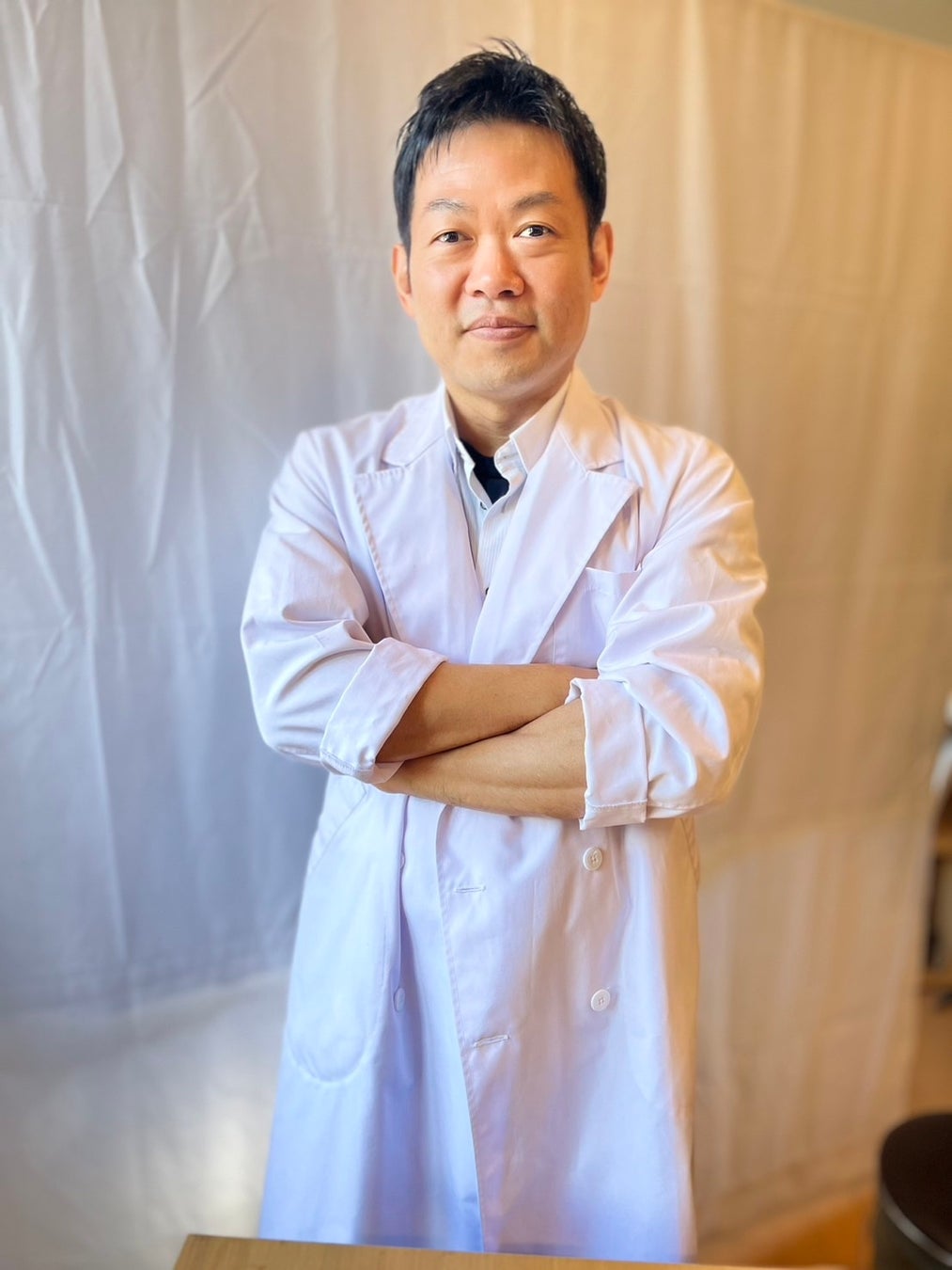 當真あみさんがチョコ・チョコ・チョコに満たされる！1人2役でチョコの味わいを可愛らしくポップに表現　ブルボン「濃厚チョコブラウニー」新WEBCM10月28日（火）から公開