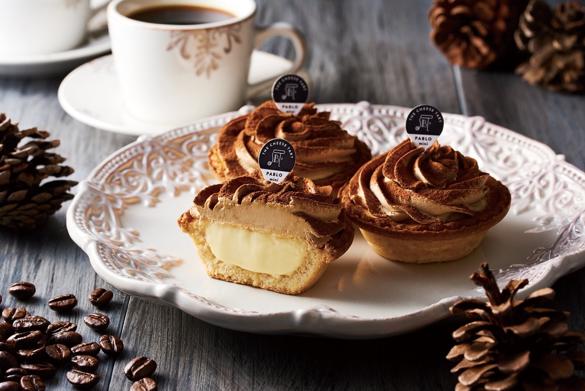 富士山の御神酒を奉納する笹一酒造、ラグジュアリー日本酒ブランド「旦」と「中華蕎麦 とみ田」のつけめんで“新たな始まり”を迎える「年迎えセット」発売決定!笹一新酒まつりにて特別先行予約会を実施