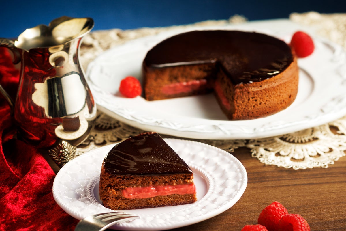 【よなよなビアワークス】桜餅の香りととろみを楽しむ黒ビール　限定販売