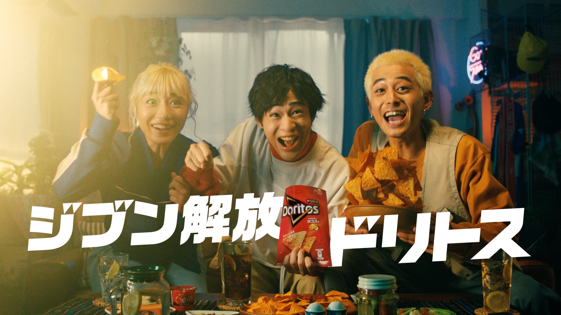 本格的なバニラが楽しめる2つのアイスが登場！「セブンプレミアム 贅沢バニラ」と「セブンプレミアム ゴールド 金のアイスワッフルコーン マダガスカルバニラ」が11月4日（火）よりセブン-イレブンで登場