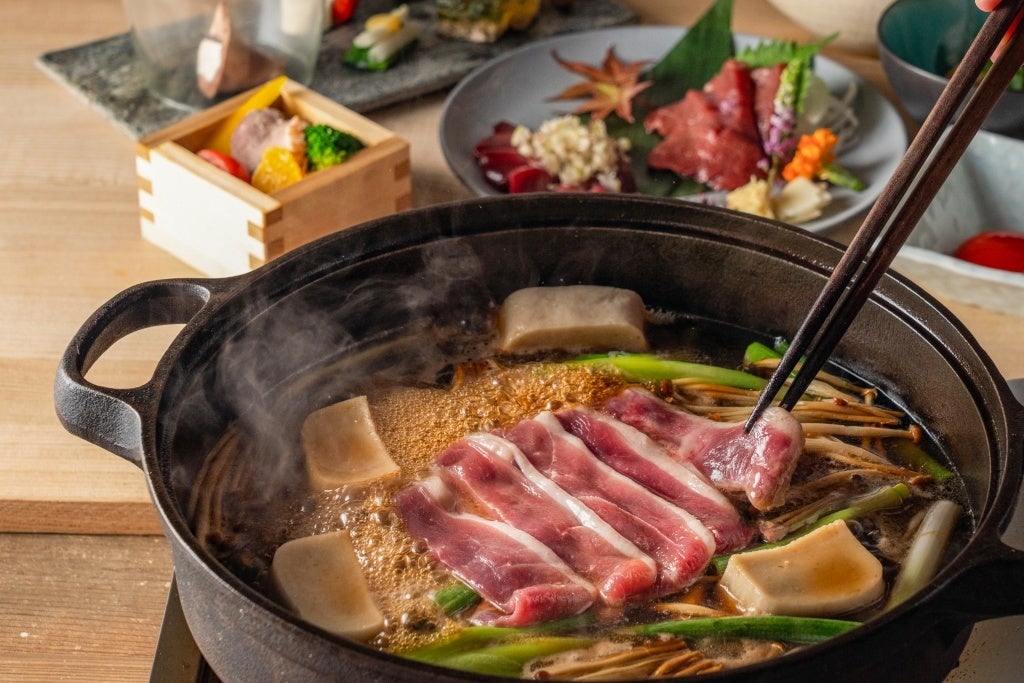 『推しアイス戦争～アイス部、爆誕！』特別編配信決定！総再生数250万回・総選挙197万票突破！第25話では元NHKアナウンサー・登坂淳一さんが本人役で出演