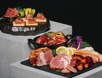 さかなクンも丸ごとペロリ!?”低流通魚“コノシロの美味しさ満載な「素材市場」YouTubeコラボ動画公開