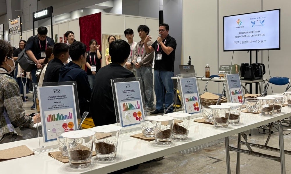 〈VIVID CACAO〉ブランド設立1周年 2025年10月29日~伊勢丹新宿店にて1周年記念POP UPを開催中!