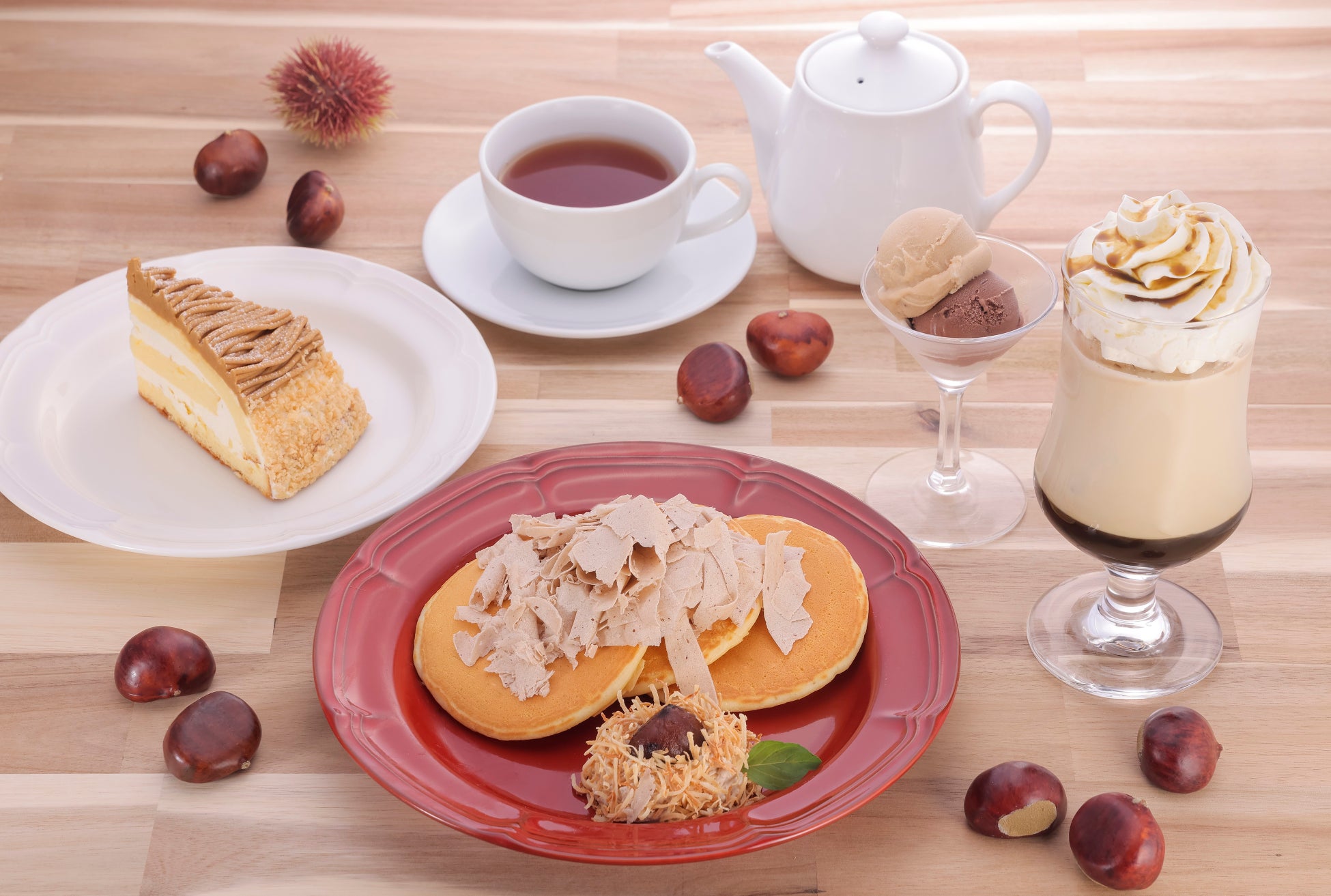 【ダッキーダック】女子栄養大学の学生が考案したメニューを新発売!